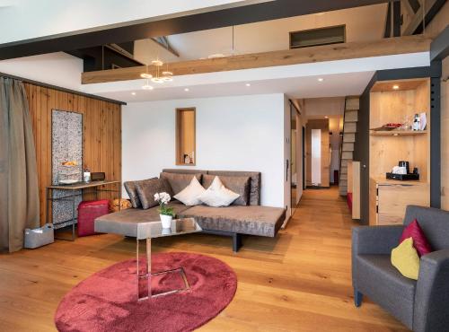 Apartment Maisonette with Loggia and Sea View