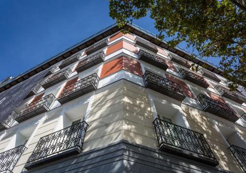 Premium Double or Twin Room with Balcony