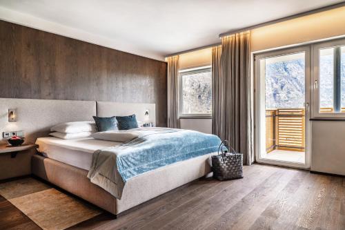 Junior Suite with balcony