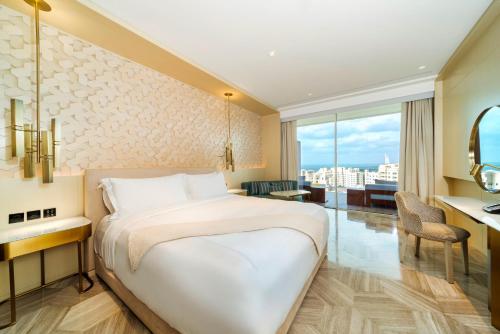 2 BED | Penthouse w/Pool, Including New Year Gala Dinner