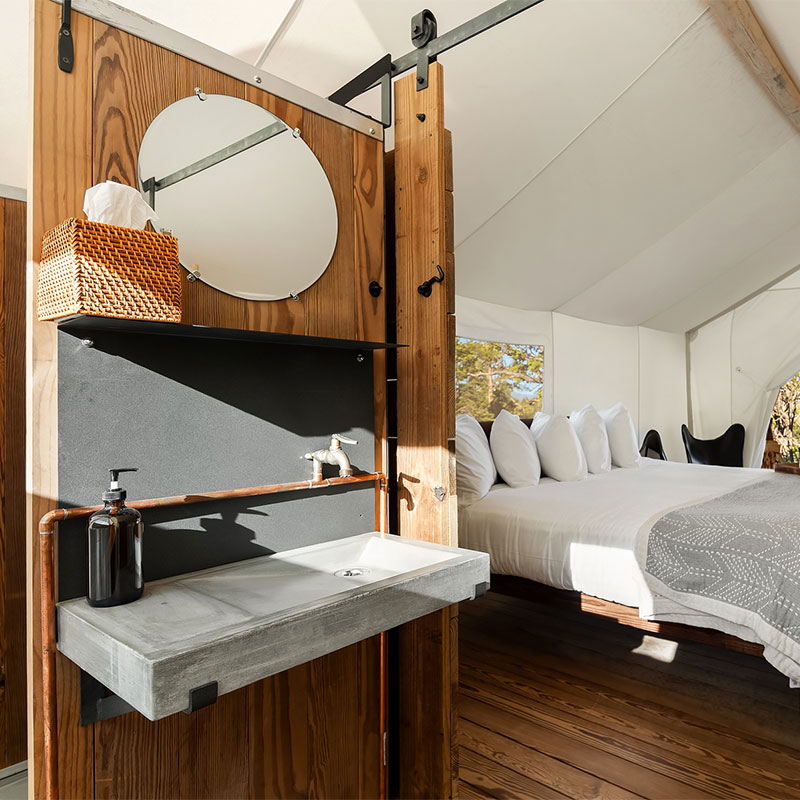 Deluxe Tent, Private Bathroom