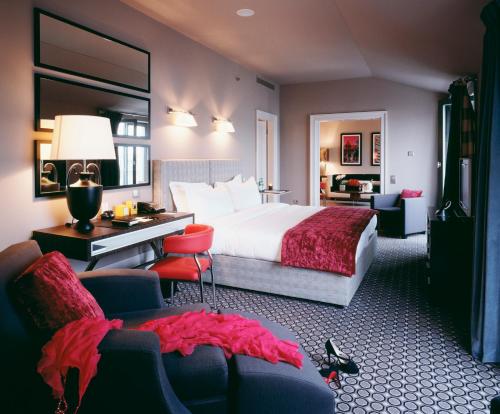 Superior Suite