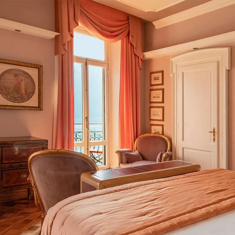 Junior Suite with Lake View