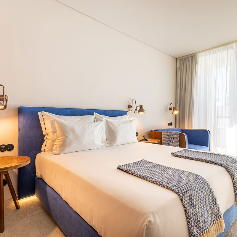 Suite Home (2 Ad + 2 Ch)