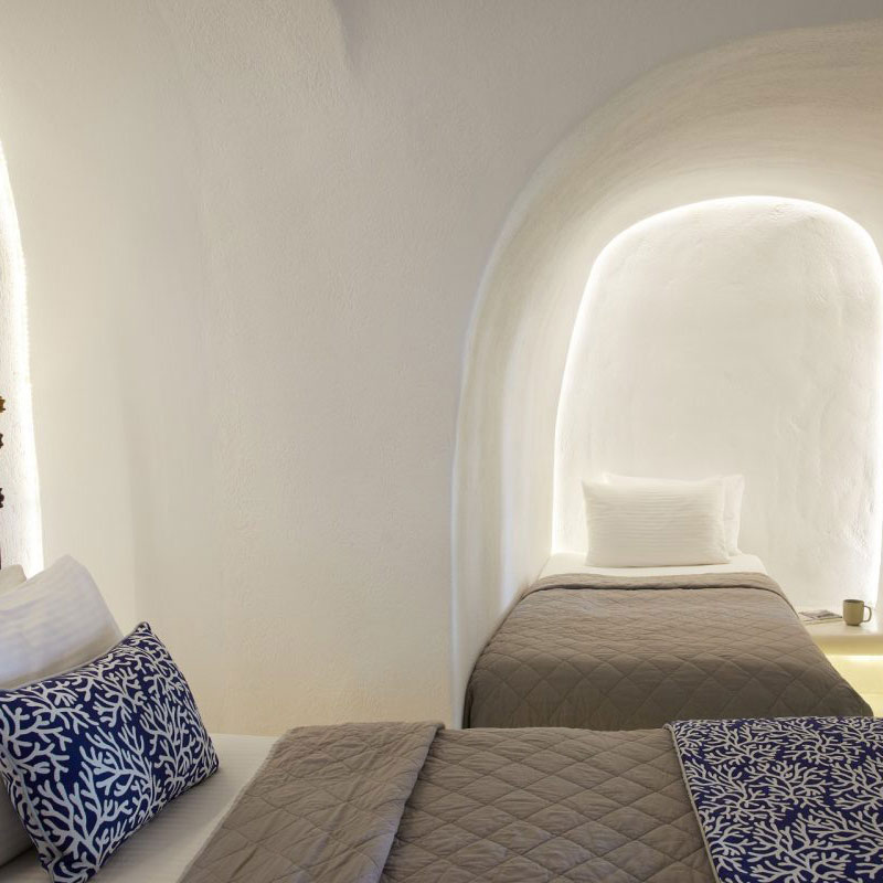 La Perla Suite with Outdoor Hot Tub