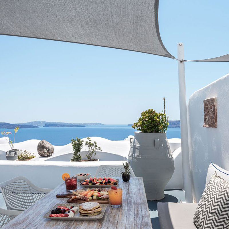 La Perla Suite with Outdoor Hot Tub