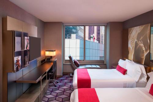 Wonderful Double Room with Two Double Beds, City View and Roll-in Shower - Mobility and Hearing Accessible