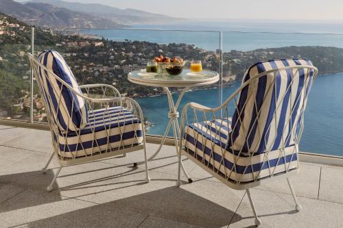Sea View Suite