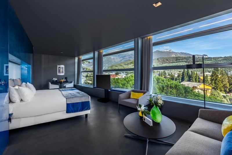 Sky Junior Suite
