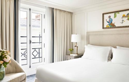 Deluxe Suite with View