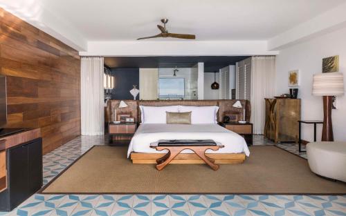 Junior Suite with Plunge Pool and Ocean View