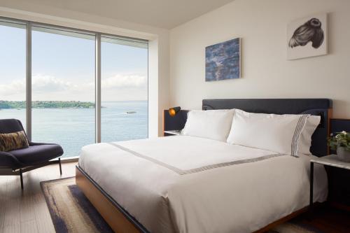 Studio Suite with Water View