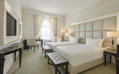 Premium Twin Room with City View