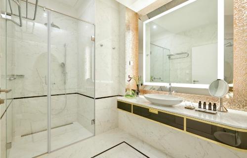 Premium Twin Room