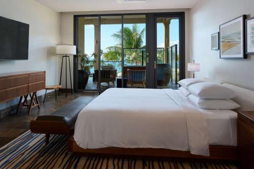 Three-Bedroom Villa with Ocean View