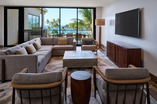 Three-Bedroom Villa with Ocean View