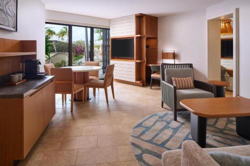 Andaz Suite