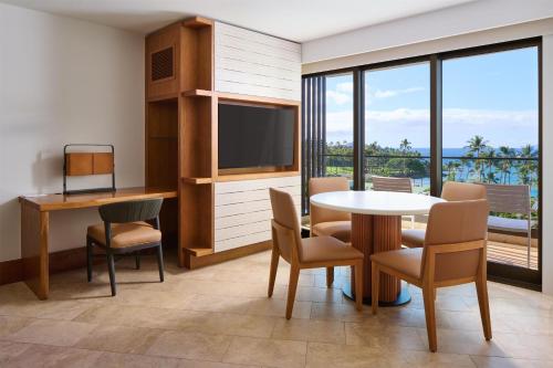 Andaz Suite