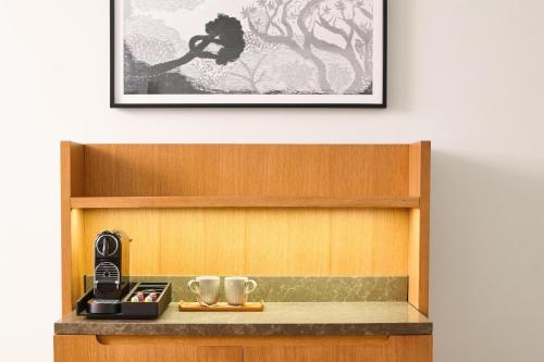 Andaz Suite