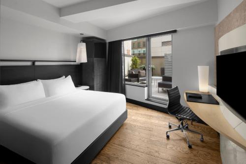 King Room with Terrace