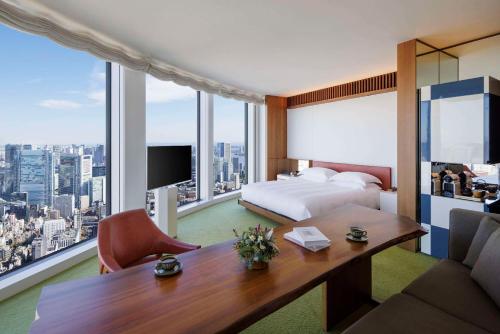 Deluxe King Room
