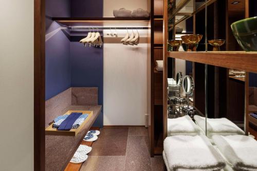 Twin Room with Park View