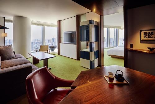 King Suite with Two King Beds and City View
