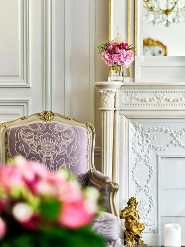 Prestige Suite, avenue Montaigne view