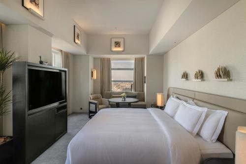 Premier King Room