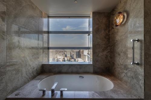 Premier King Room