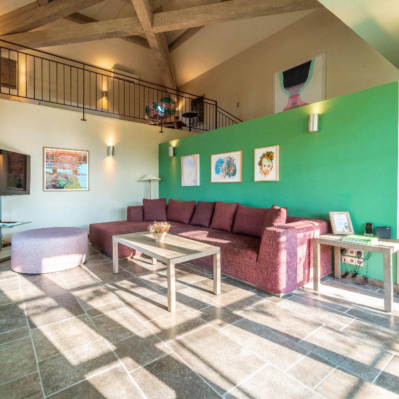 Pool Suite