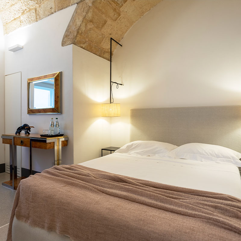 Small Superior Room 