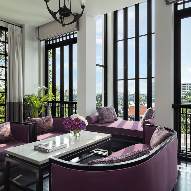 Premier River View Suite