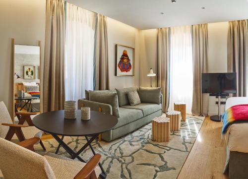 Deluxe Junior Suite