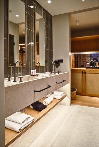 Deluxe Junior Suite