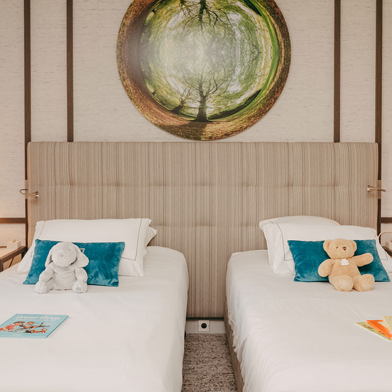 2 Connecting Garden View Rooms