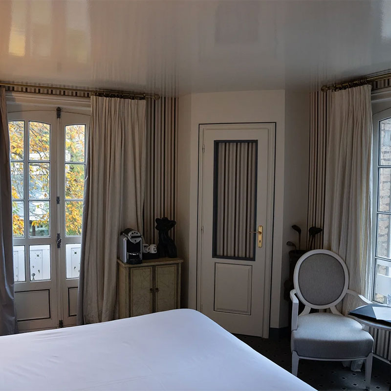 Comfort Room 