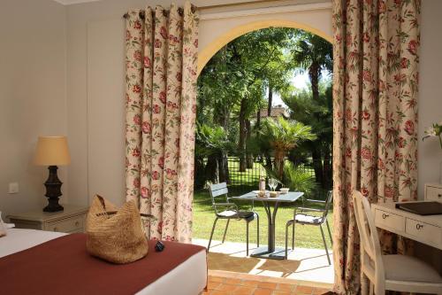 Superior Double Room with Garden View