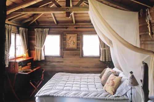 Tree House