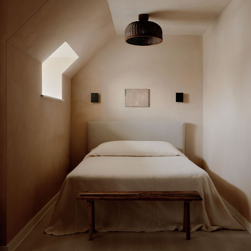 Queen Studio Suite