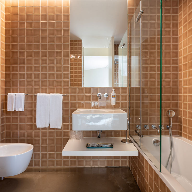 Suite I