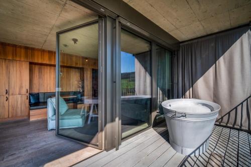 Suite with Lake View