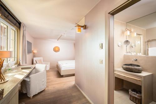 Double Room - Basic