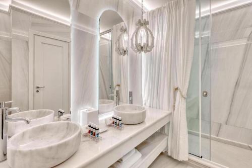 	Premium Aegean Room with Garden View