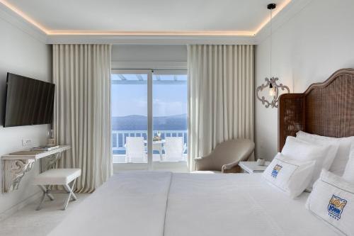 Signature Junior Suite with Sea View
