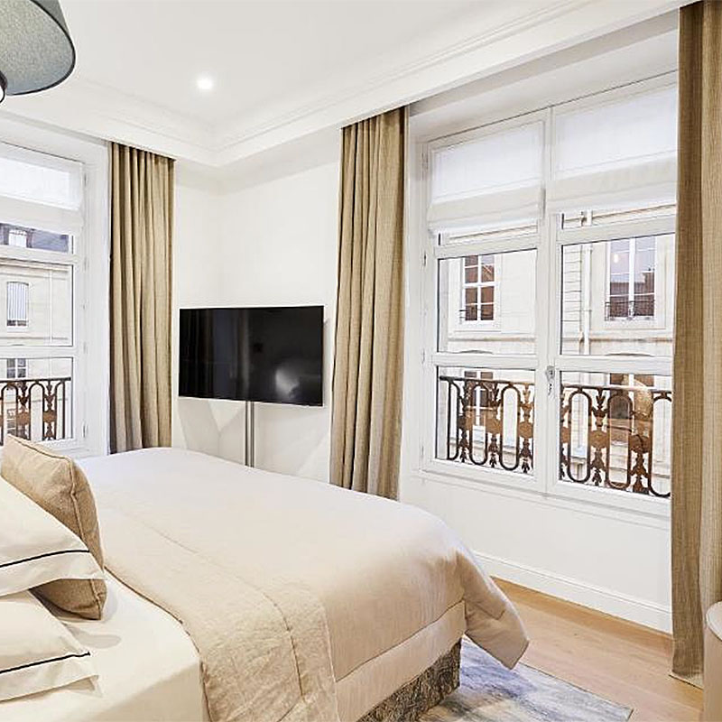 Suite Prestige Connecting