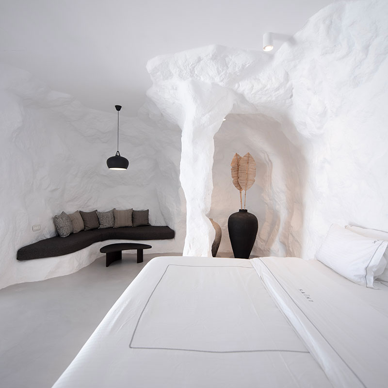 Majestic Suite with Outdoor Plunge Pool