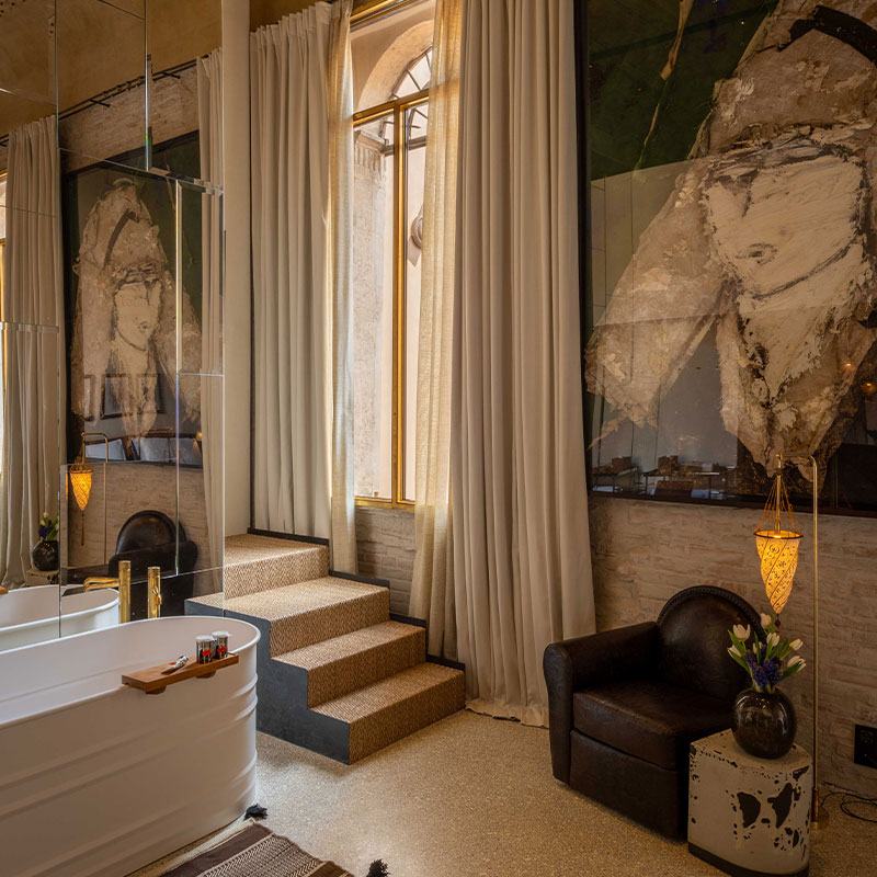 Postvenetian Family Loft