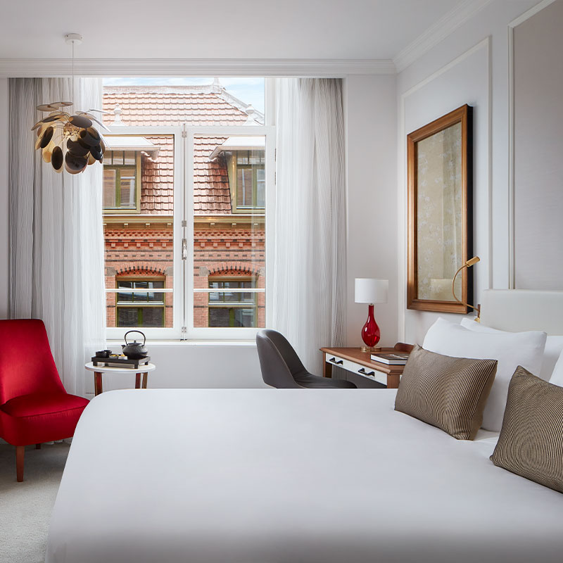 Suite with Canal View