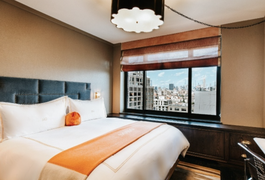 Grand King Room